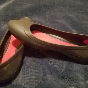 Crock slip on flats shoes